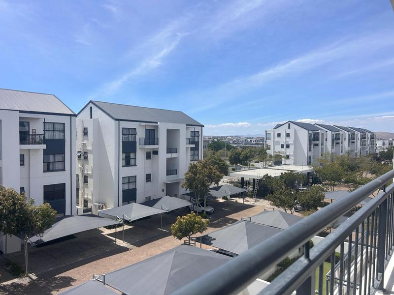 To Let 1 Bedroom Property for Rent in Sandown Western Cape